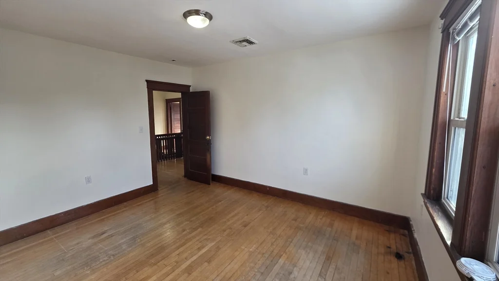 5 bed, 2 bath apartment for rent at 46 Wachusett, Worcester — photo 26 of 42