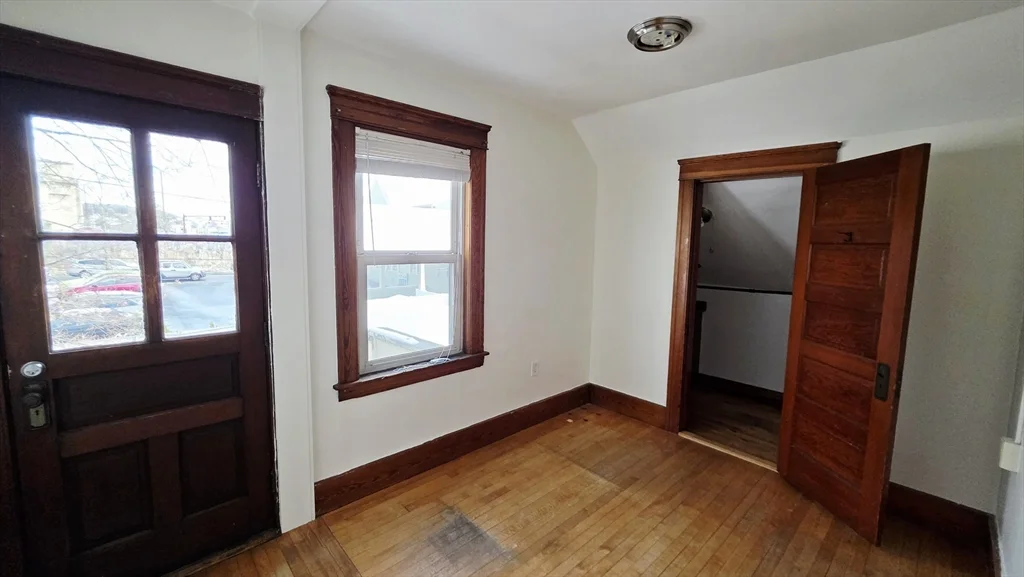 5 bed, 2 bath apartment for rent at 46 Wachusett, Worcester — photo 34 of 42
