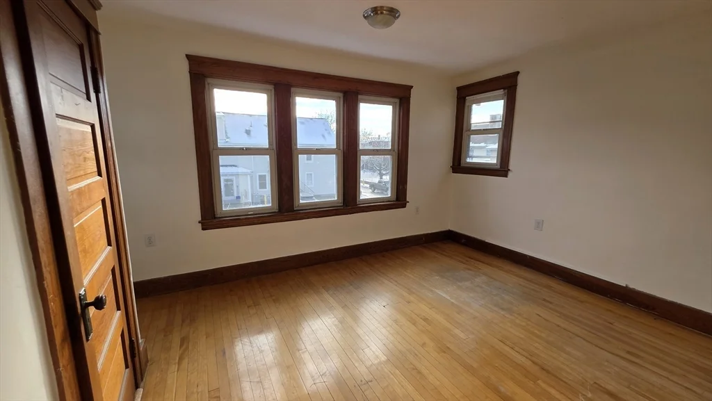 5 bed, 2 bath apartment for rent at 46 Wachusett, Worcester — photo 31 of 42