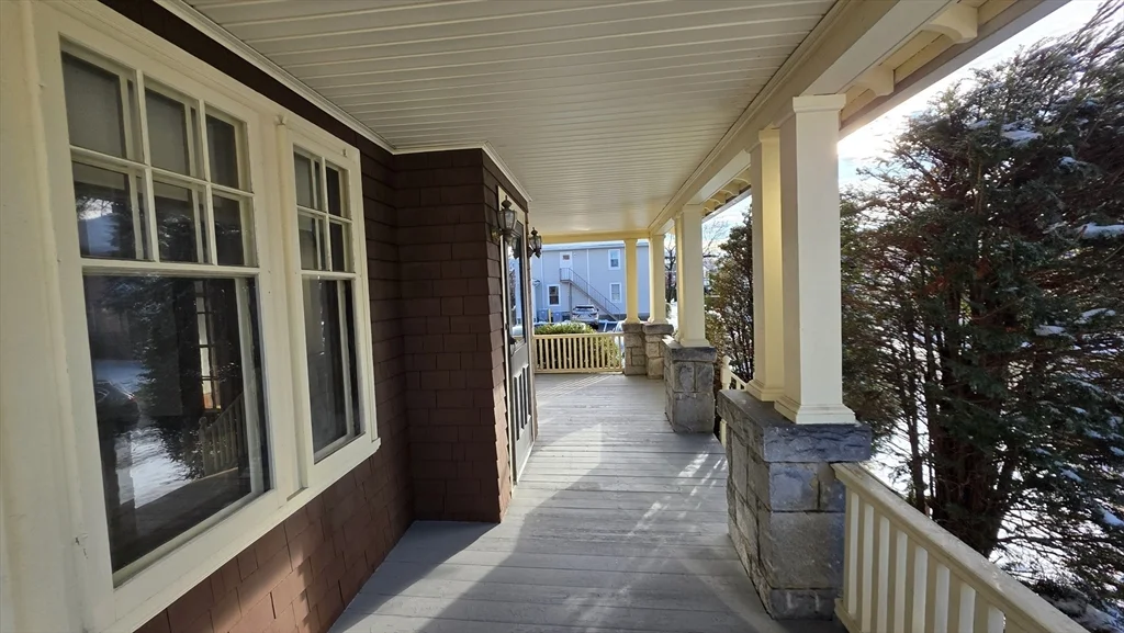 5 bed, 2 bath apartment for rent at 46 Wachusett, Worcester — photo 4 of 42