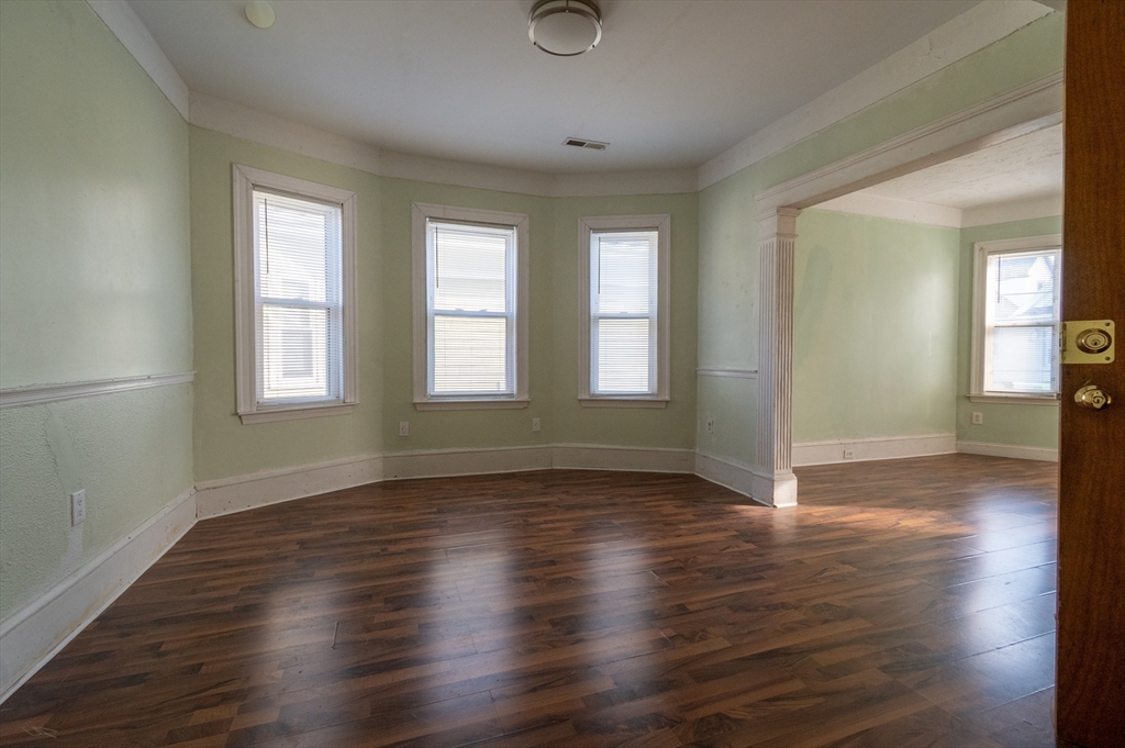 3 bed, 1 bath apartment for rent at 46 Wainright St Unit 2, Dorchester — photo 4 of 13