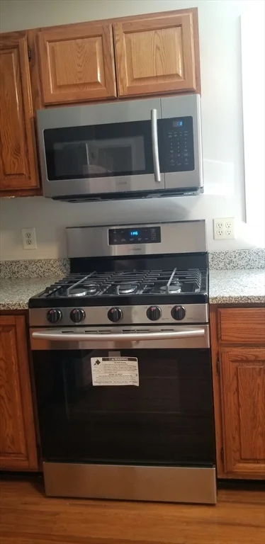 2 bed, 1 bath apartment for rent at 46 Walton Unit F, Fitchburg — photo 5 of 16