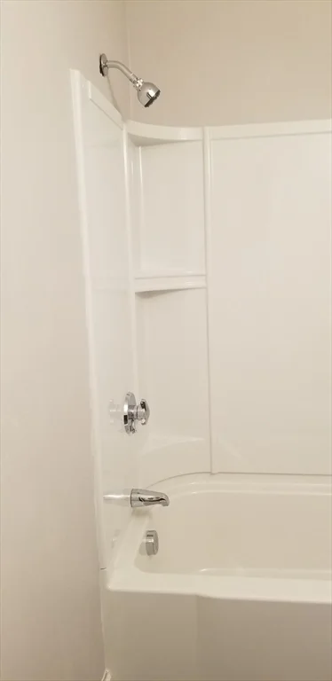 2 bed, 1 bath apartment for rent at 46 Walton Unit R, Fitchburg — photo 15 of 18