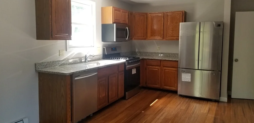 2 bed, 1 bath apartment for rent at 46 Walton Unit R, Fitchburg — photo 2 of 18
