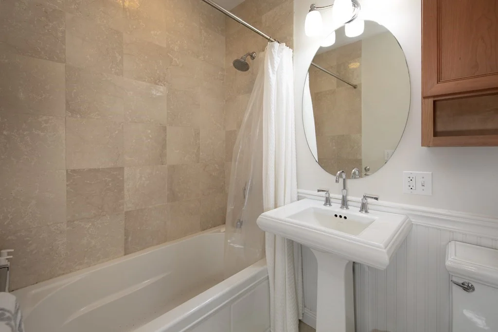 2 bed, 2 bath apartment for rent at 46 Washington Unit PH, Charlestown — photo 6 of 15