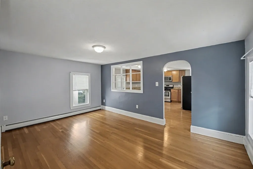 1 bed, 1 bath apartment for rent at 46 Waverly St Unit 2, Brighton — photo 9 of 18