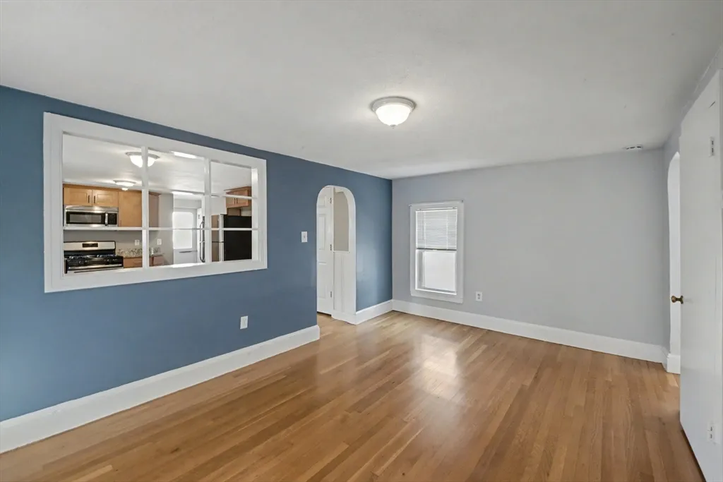1 bed, 1 bath apartment for rent at 46 Waverly St Unit 2, Brighton — photo 10 of 18