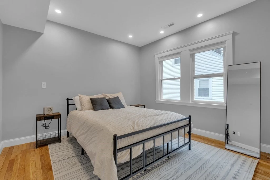 2 bed, 1 bath apartment for rent at 46 Webster St Unit 1, Medford — photo 12 of 16