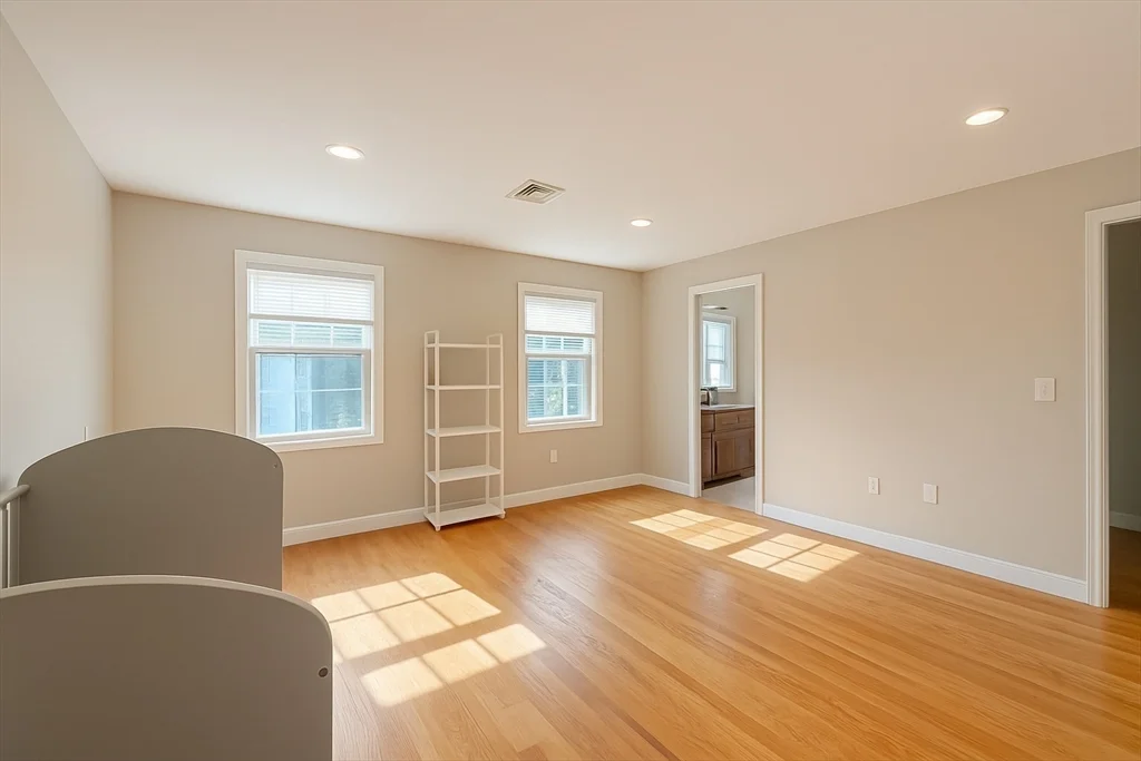 3 bed, 2 bath apartment for rent at 46 Wellington St Unit 1, Waltham — photo 18 of 38