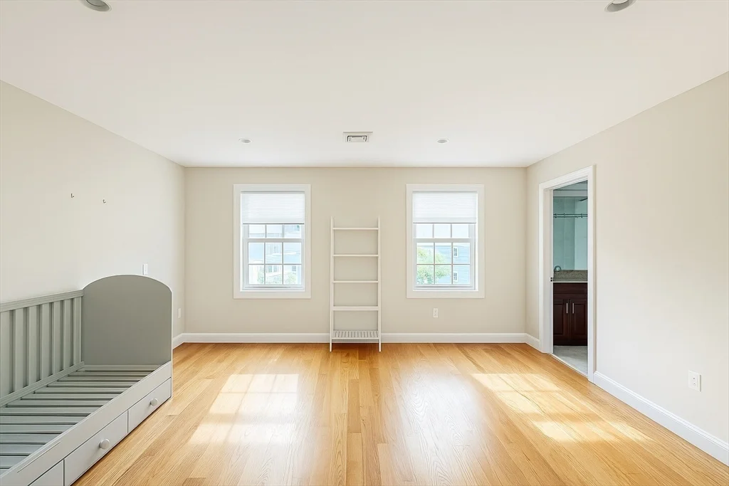 3 bed, 2 bath apartment for rent at 46 Wellington St Unit 1, Waltham — photo 16 of 38