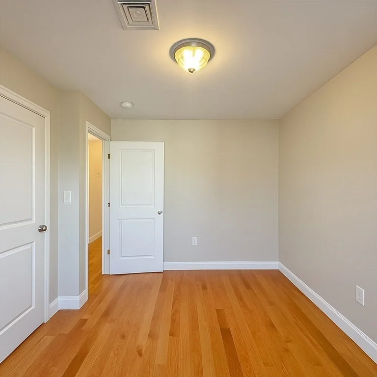 3 bed, 2 bath apartment for rent at 46 Wellington St Unit 1, Waltham — photo 27 of 38
