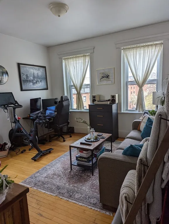 1 bed, 1 bath apartment for rent at 46 West Newton St Unit 12, South End — photo 2 of 5