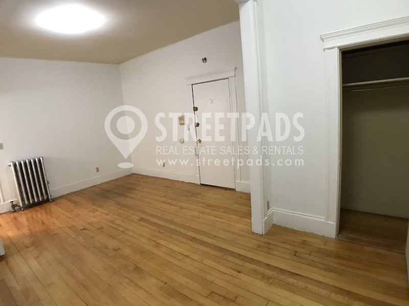 Studio bed, 1 bath apartment for rent at 46 Westland Ave Unit 21, Fenway — photo 4 of 4