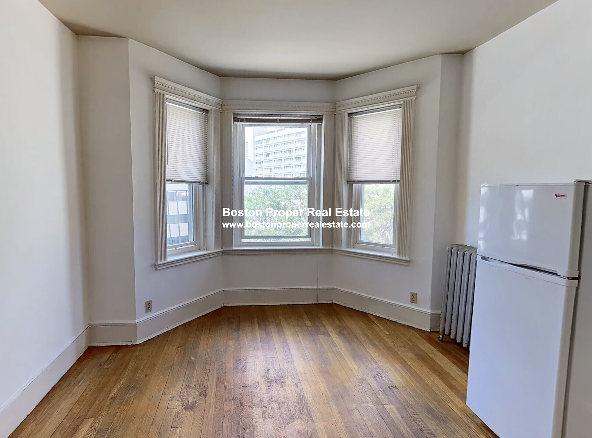 Studio bed, 1 bath apartment for rent at 46 Westland Ave Unit 34, Fenway — photo 1 of 8