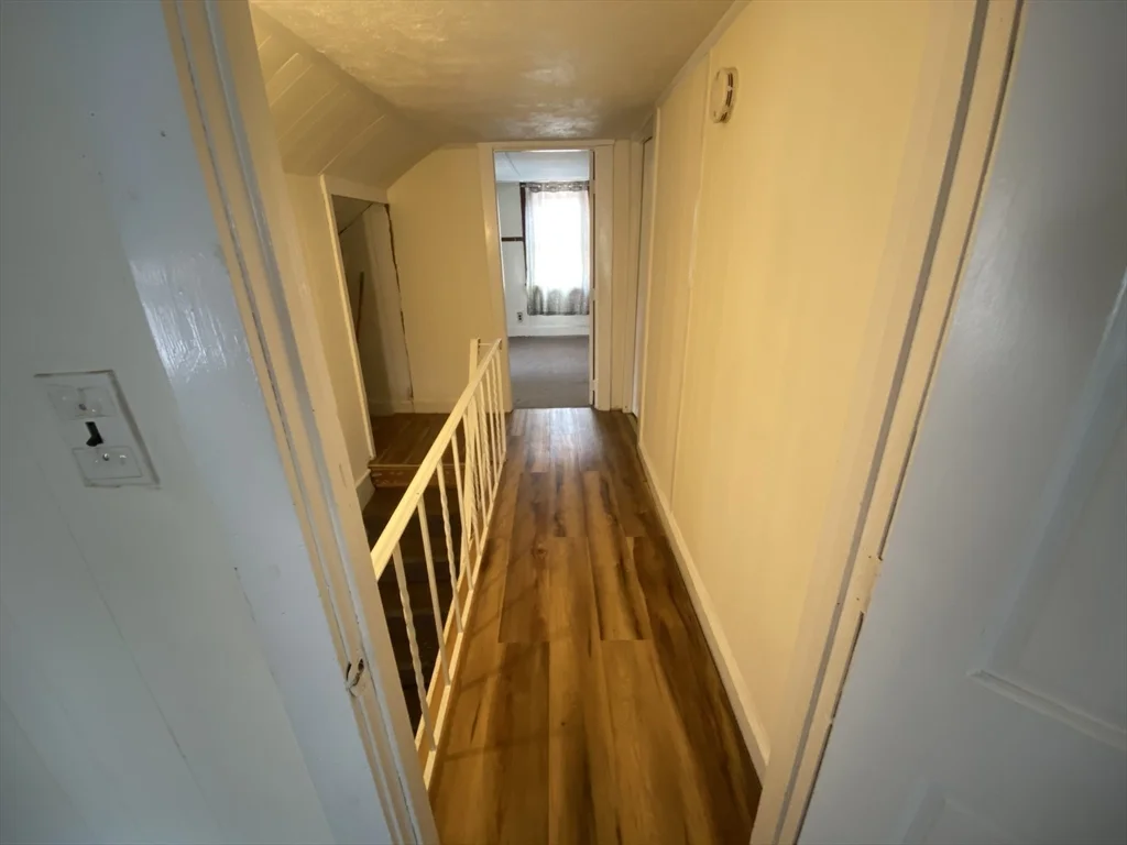 3 bed, 1 bath apartment for rent at 46 Whiting St, Lynn — photo 13 of 16
