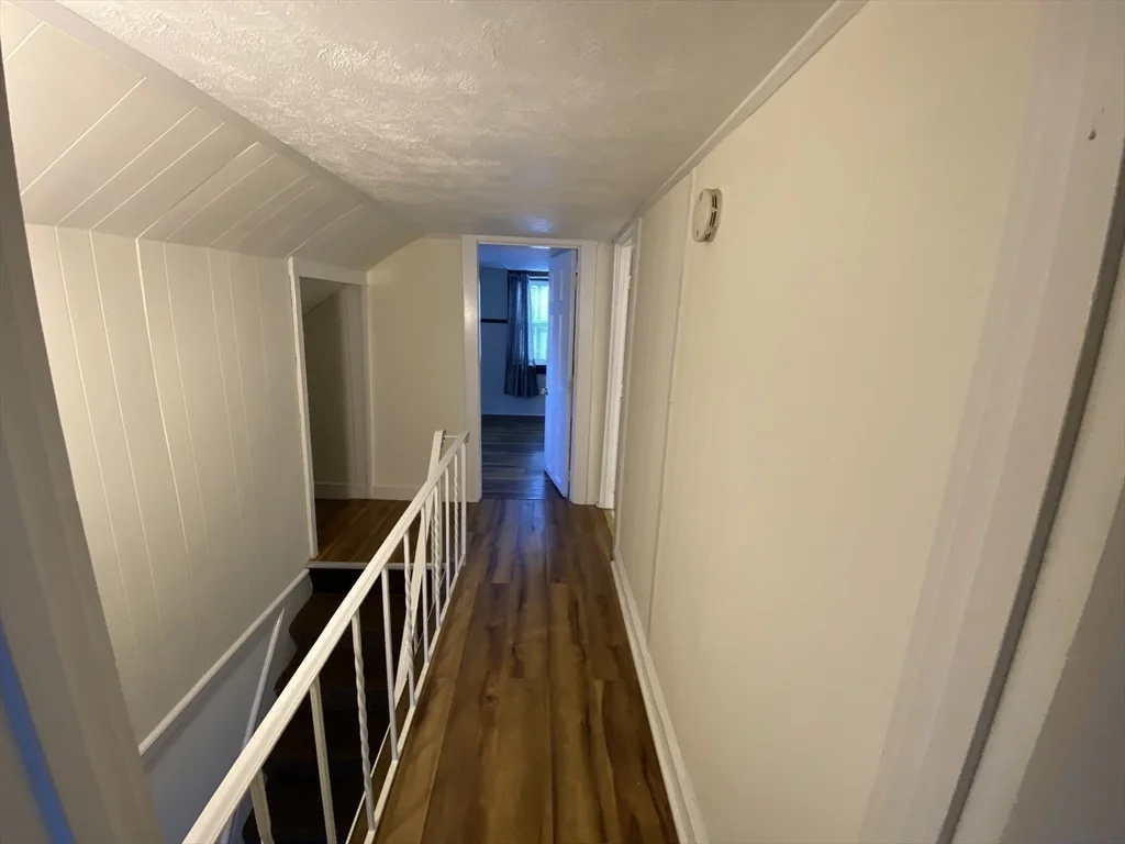 3 bed, 1 bath apartment for rent at 46 Whiting St, Lynn — photo 14 of 16