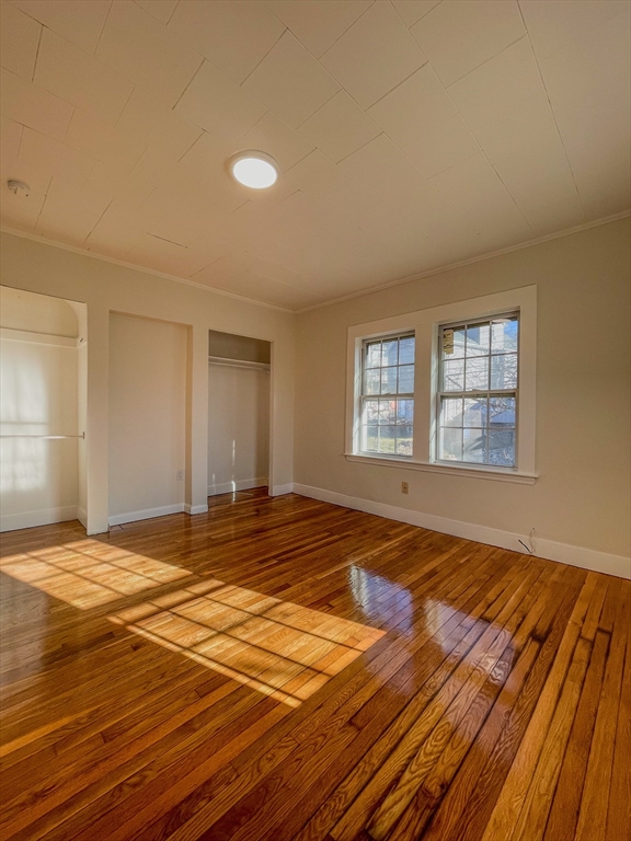 3 bed, 1 bath apartment for rent at 46 Woodlawn Unit 2, Everett — photo 6 of 9