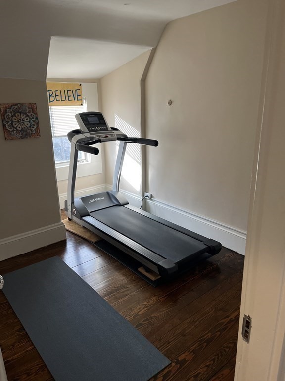 6 bed, 5.5 bath apartment for rent at 46 York Ter Unit 1, Corey Hill — photo 12 of 16