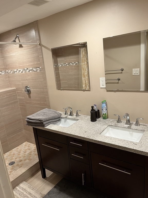 6 bed, 5.5 bath apartment for rent at 46 York Ter Unit 1, Corey Hill — photo 15 of 16