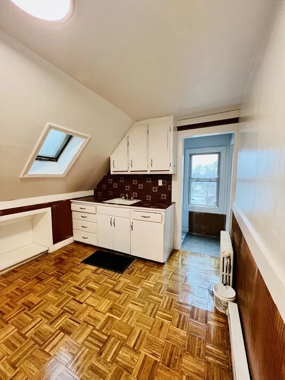 1 bed, 1 bath apartment for rent at 460 Ferry St Unit 3, Malden — photo 4 of 11