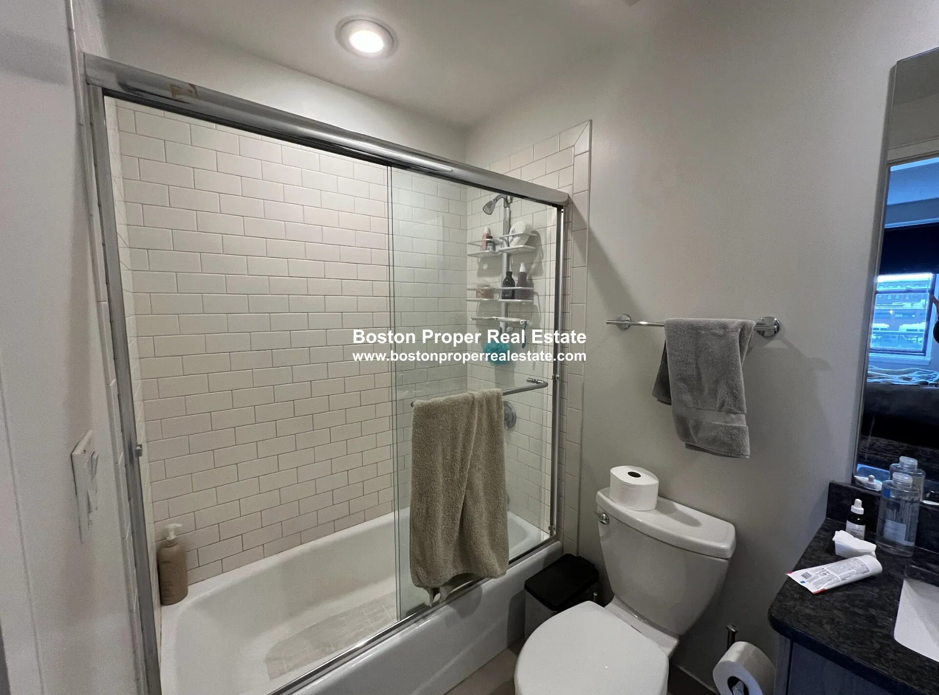 2 bed, 2 bath apartment for rent at 460 Harrison Ave Unit 215, South End — photo 11 of 25