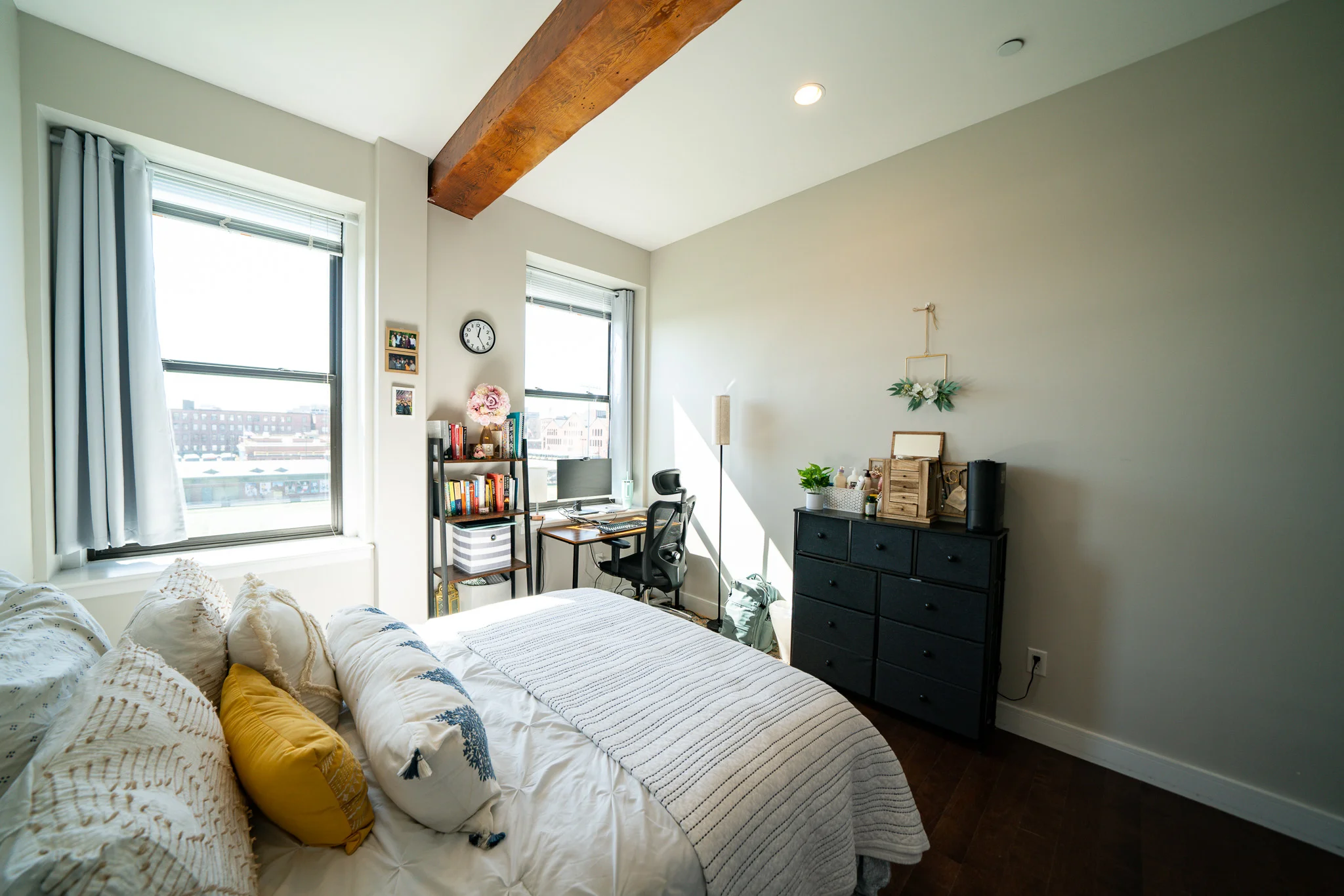 2 bed, 2 bath apartment for rent at 460 Harrison Ave Unit 423, South End — photo 2 of 20