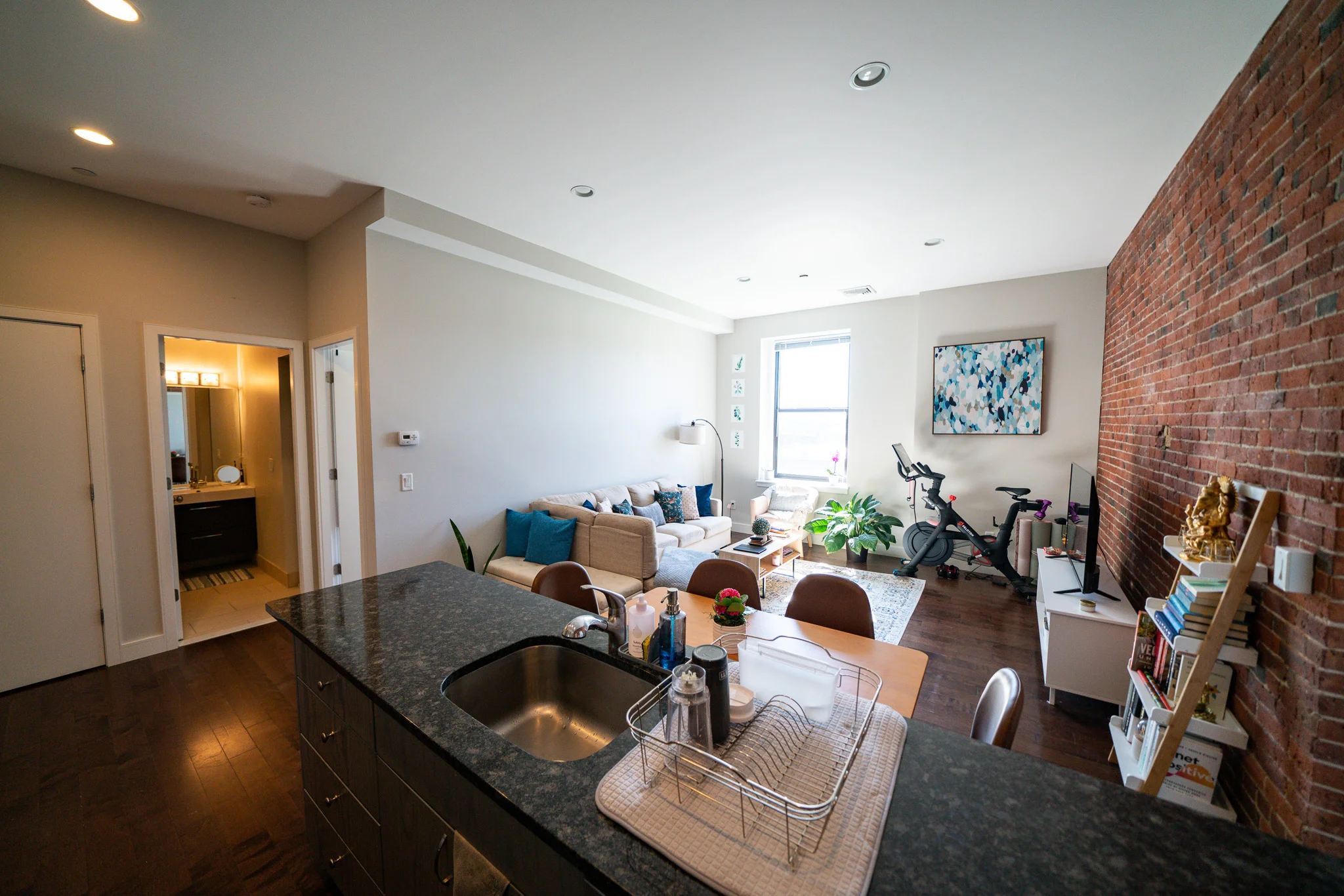 2 bed, 2 bath apartment for rent at 460 Harrison Ave Unit 423, South End — photo 13 of 20