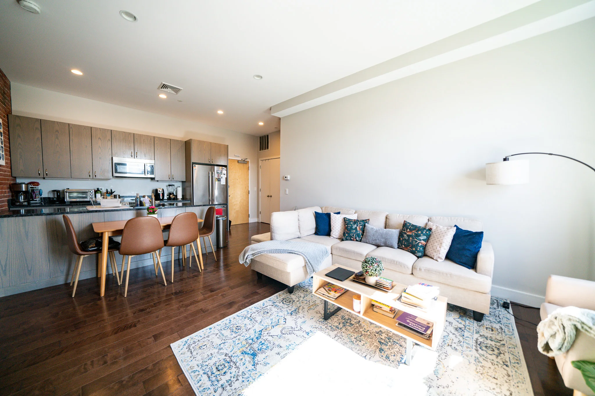 2 bed, 2 bath apartment for rent at 460 Harrison Ave Unit 423, South End — photo 9 of 20