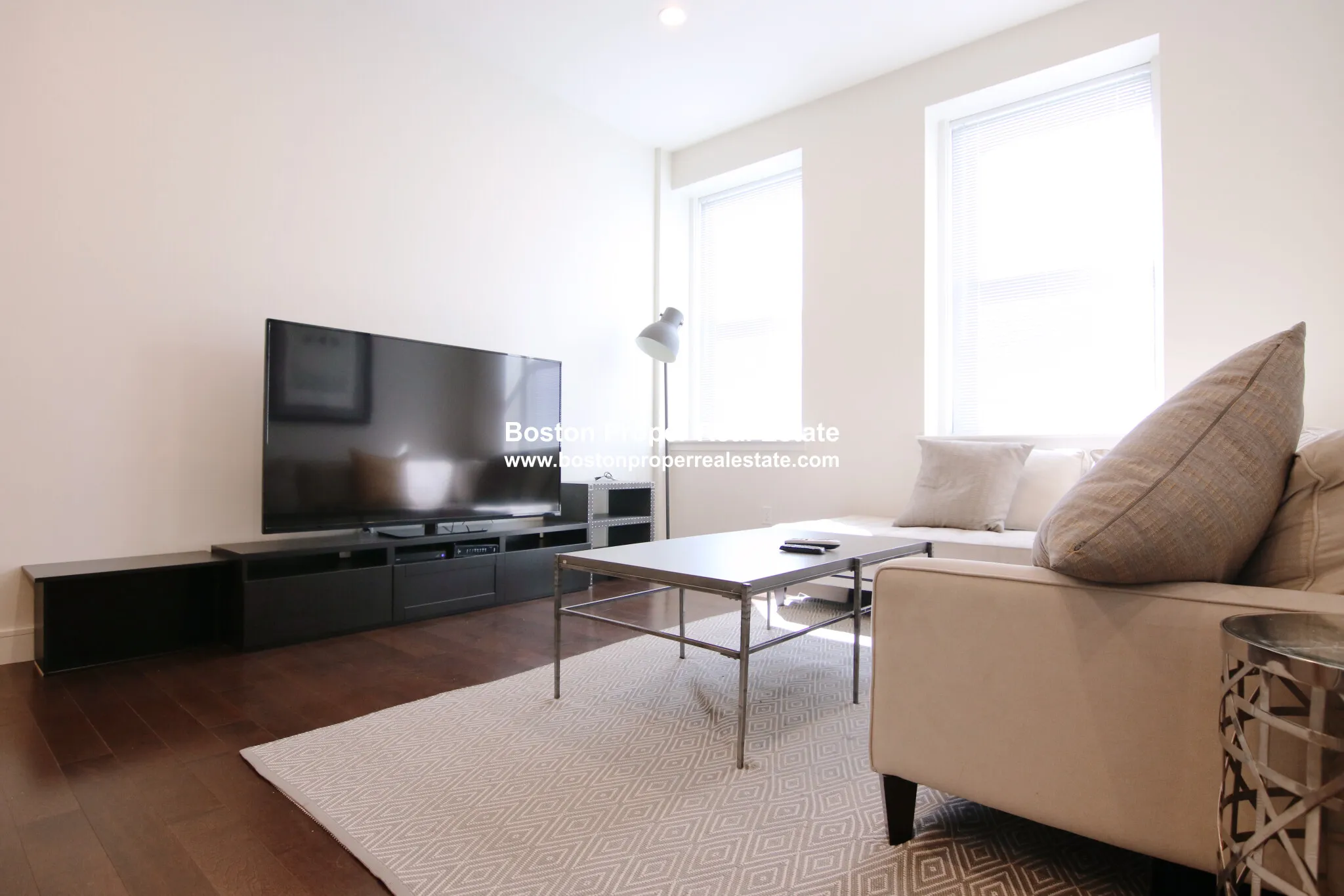 2 bed, 2 bath apartment for rent at 460 Harrison Ave Unit 425, South End — photo 2 of 15