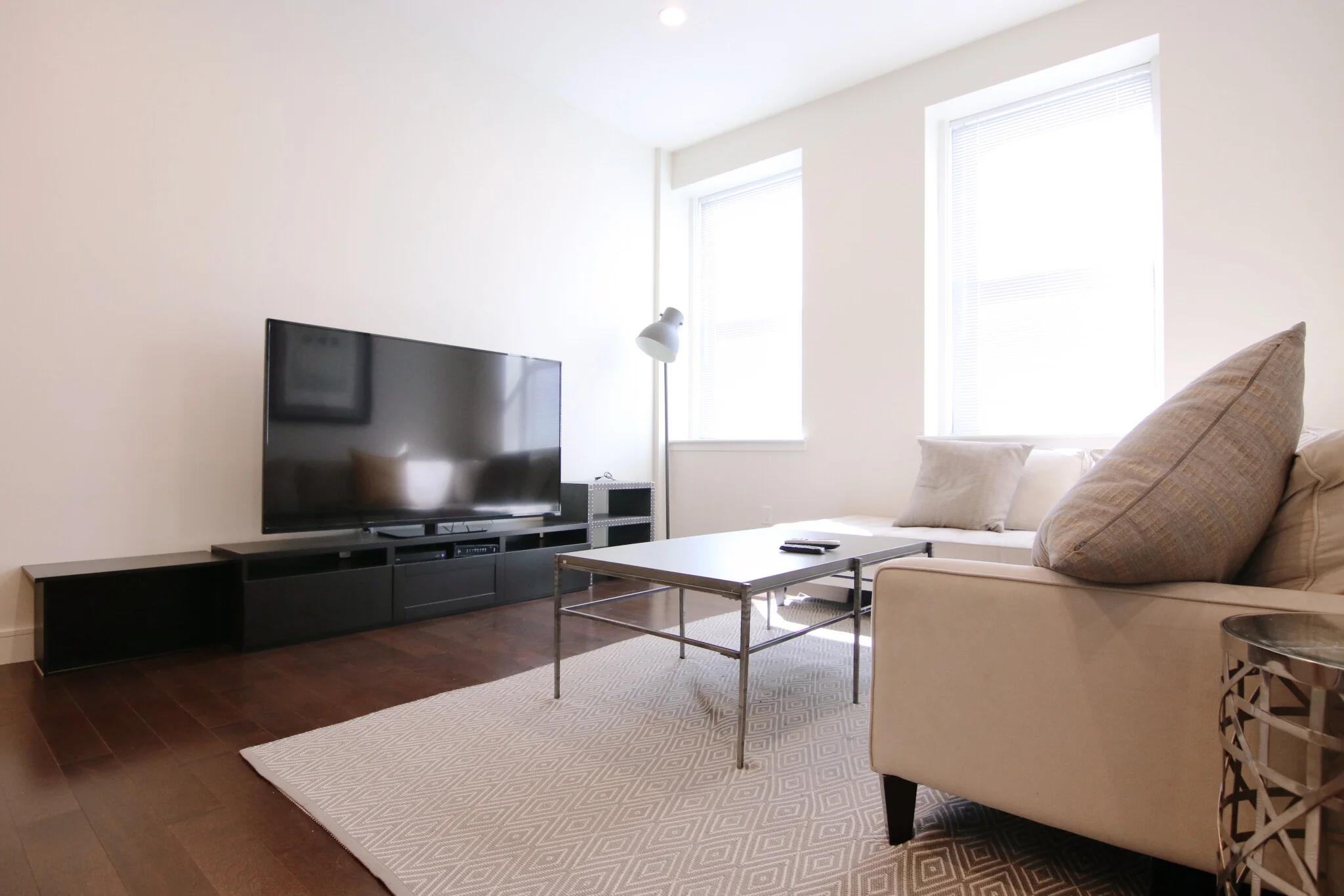 2 bed, 2 bath apartment for rent at 460 Harrison Ave Unit 425C, South End — photo 2 of 11
