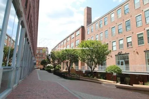 2 bed, 2 bath apartment for rent at 460 Harrison Ave Unit 427, South End — photo 10 of 12