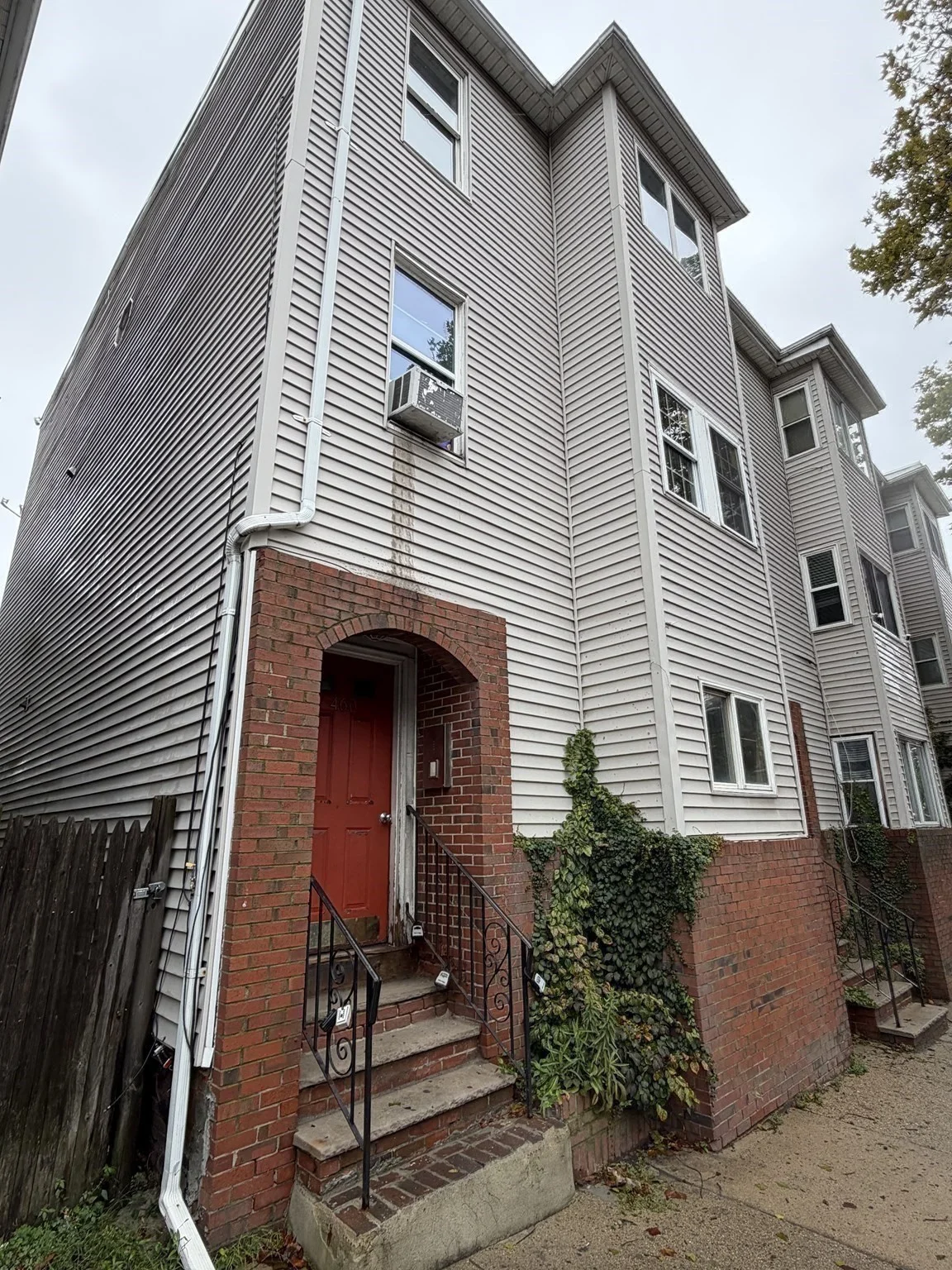 2 bed, 1 bath apartment for rent at 460 Meridan Unit C, East Boston — photo 11 of 15