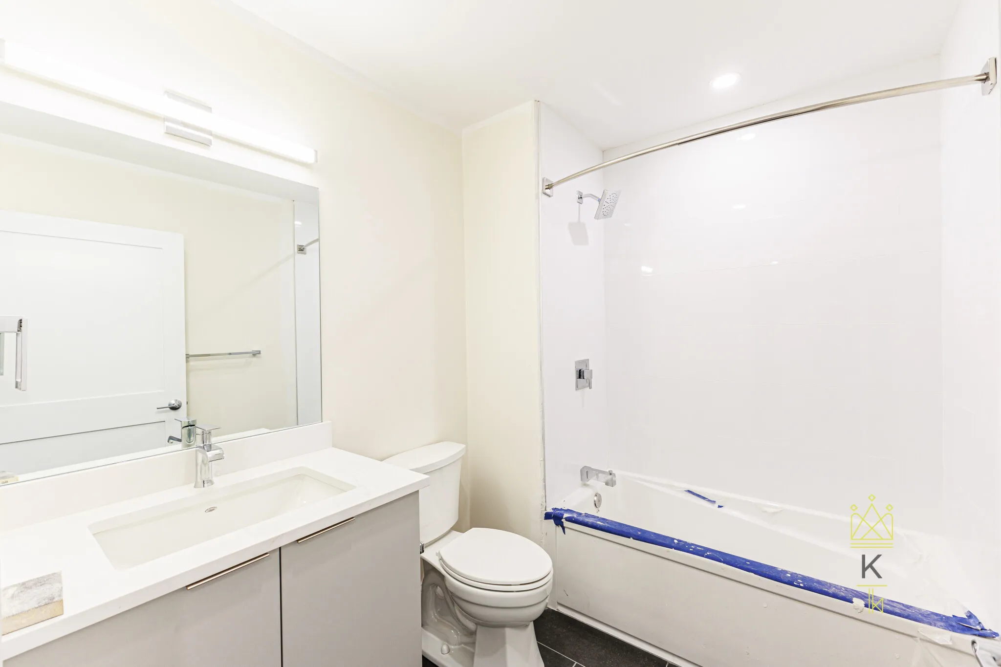 3 bed, 2 bath apartment for rent at 460 Washington St Unit 1, Brighton — photo 11 of 17