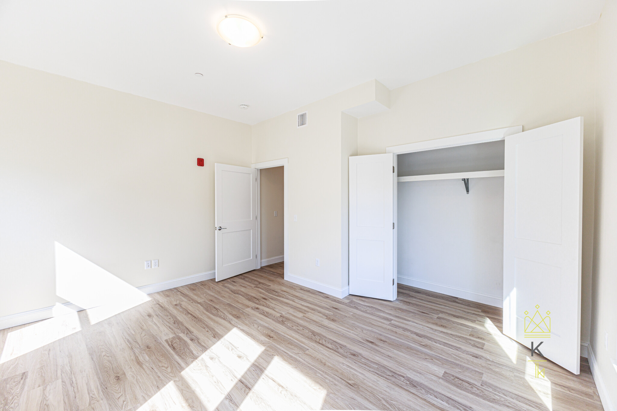 2 bed, 1.5 bath apartment for rent at 460 Washington St Unit 2, Brighton — photo 5 of 14