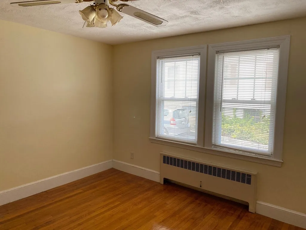 2 bed, 1 bath apartment for rent at 460A Highland Ave Unit 2, Malden — photo 3 of 7