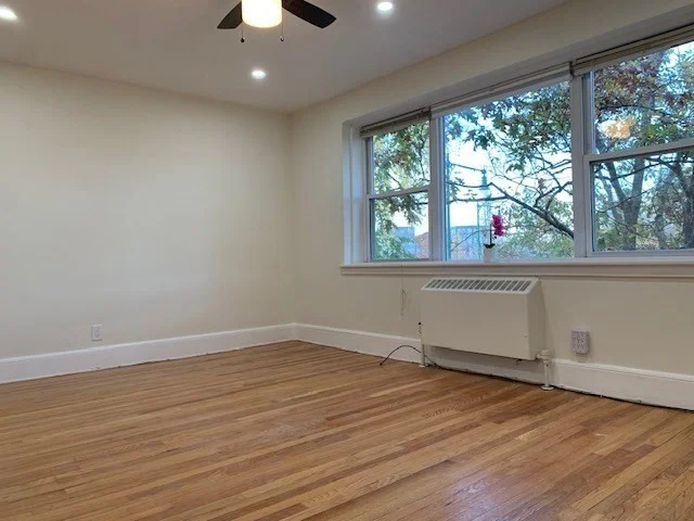 2 bed, 1 bath apartment for rent at 461 Arborway Unit 3, Jamaica Plain — photo 3 of 9