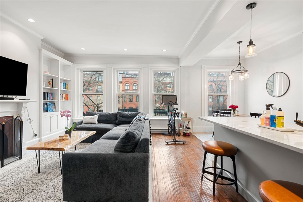 2 bed, 2 bath apartment for rent at 461 Beacon St Unit 4, Back Bay — photo 9 of 31