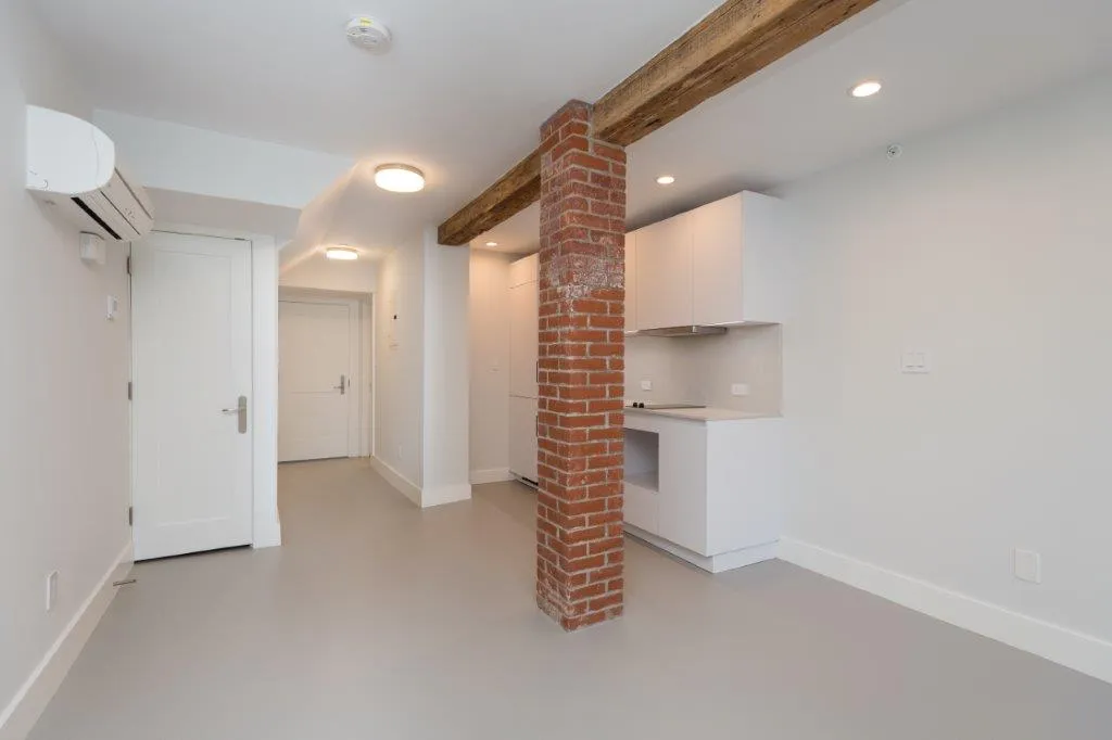 Studio bed, 1 bath apartment for rent at 461 Massachusetts Ave Unit B, Roxbury