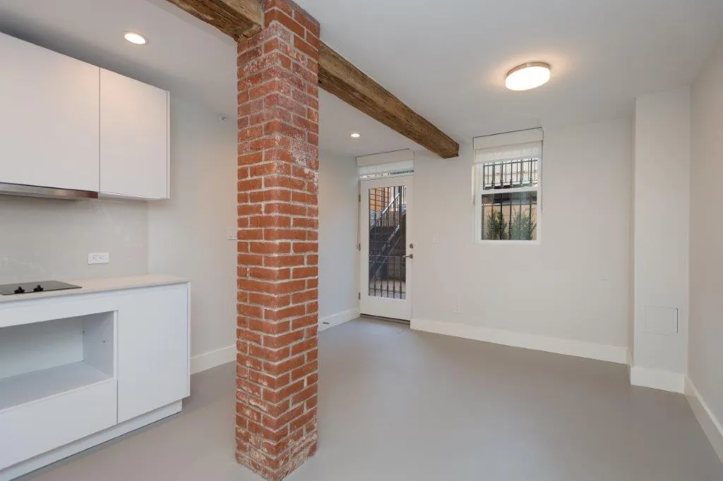 Studio bed, 1 bath apartment for rent at 461 Massachusetts Ave Unit B, Roxbury — photo 4 of 7
