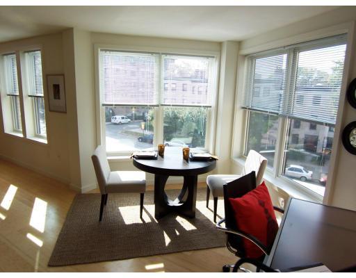 Studio bed, 1 bath apartment for rent at 461 Park Dr Unit 201, Fenway — photo 2 of 8