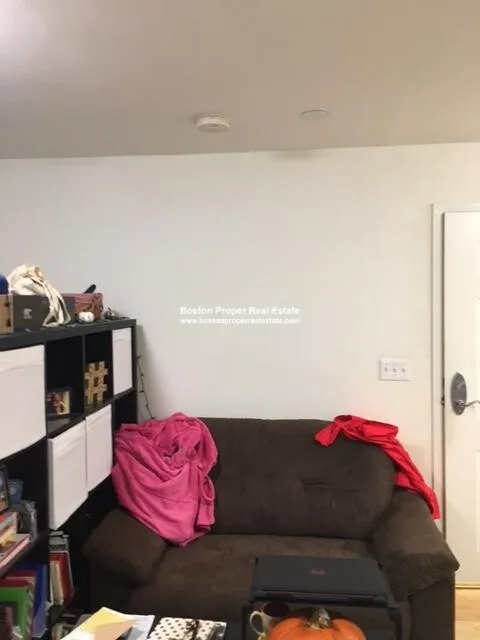 Studio bed, 1 bath apartment for rent at 461 Park Dr Unit 401, Fenway — photo 11 of 15