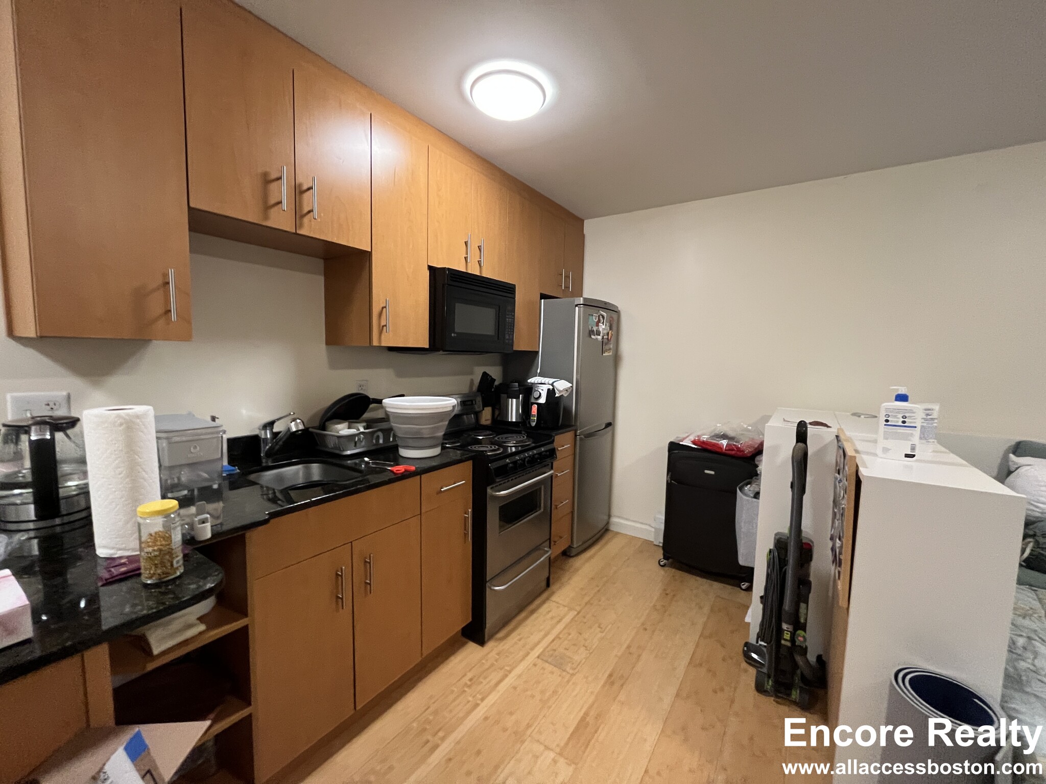 Studio bed, 1 bath apartment for rent at 461 Park Dr Unit 403, Fenway — photo 1 of 11