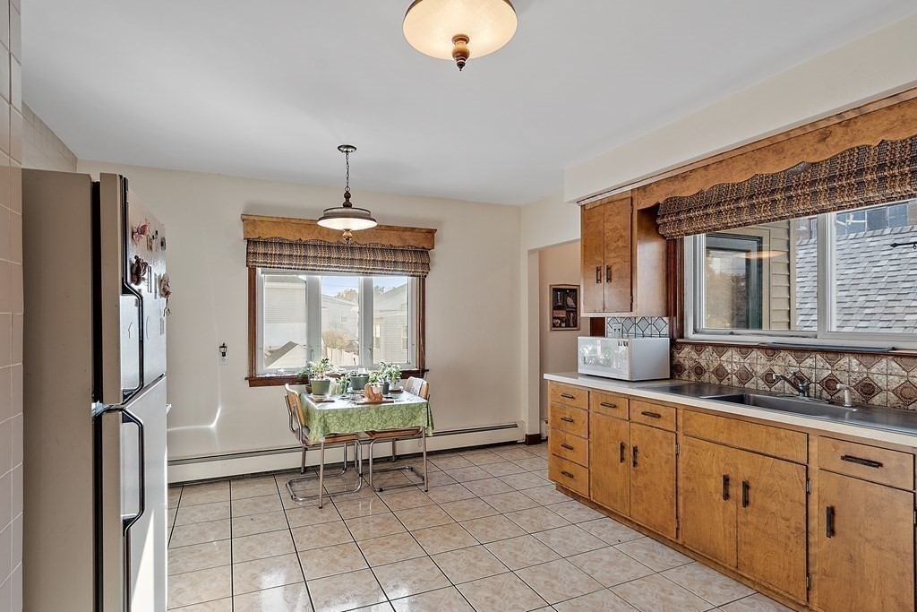 3 bed, 1.5 bath apartment for rent at 462 American Legion Highway Unit 1, Revere — photo 3 of 13