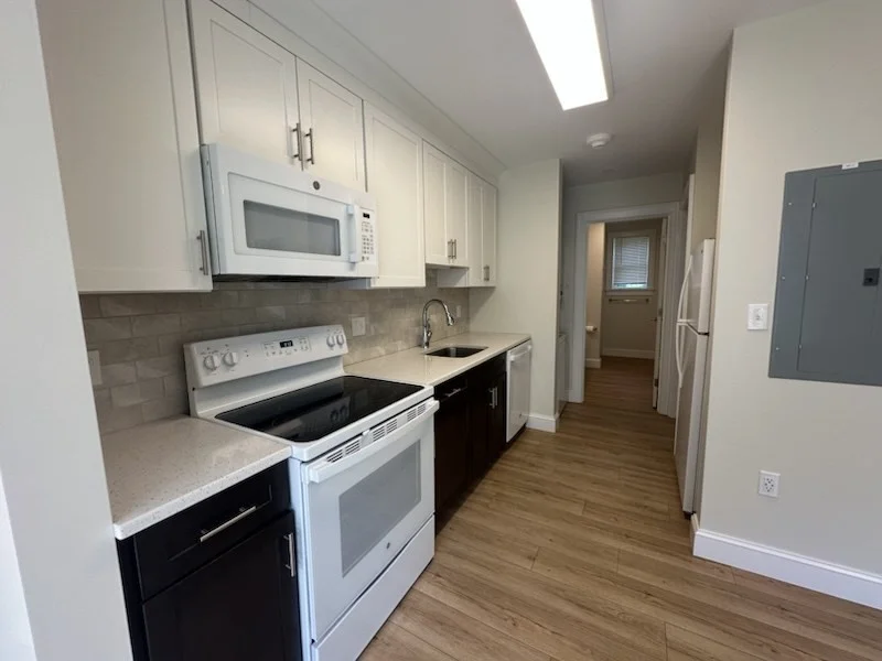 1 bed, 1 bath apartment for rent at 462 Main St Unit Unit 3, Amherst — photo 5 of 13
