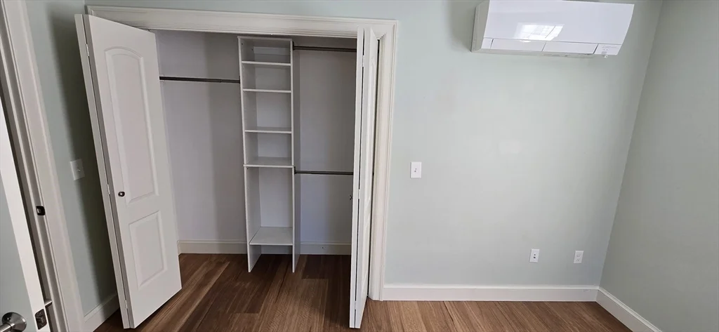 Studio bed, 1 bath apartment for rent at 462 Main Unit 44, Amherst — photo 7 of 8
