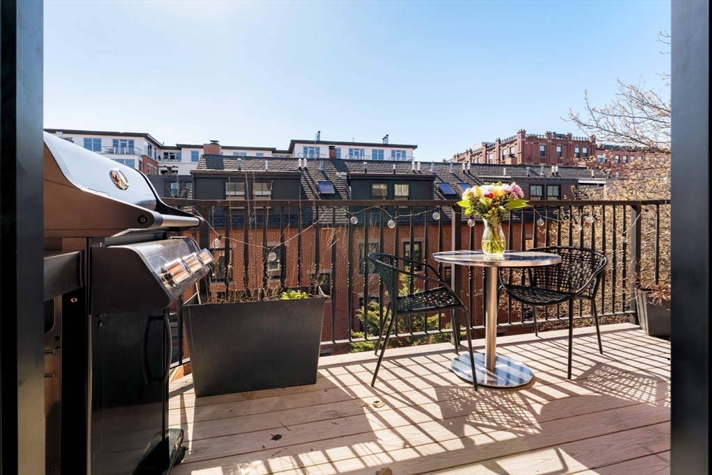 2 bed, 2 bath apartment for rent at 462 Shawmut Unit 2, South End — photo 21 of 24