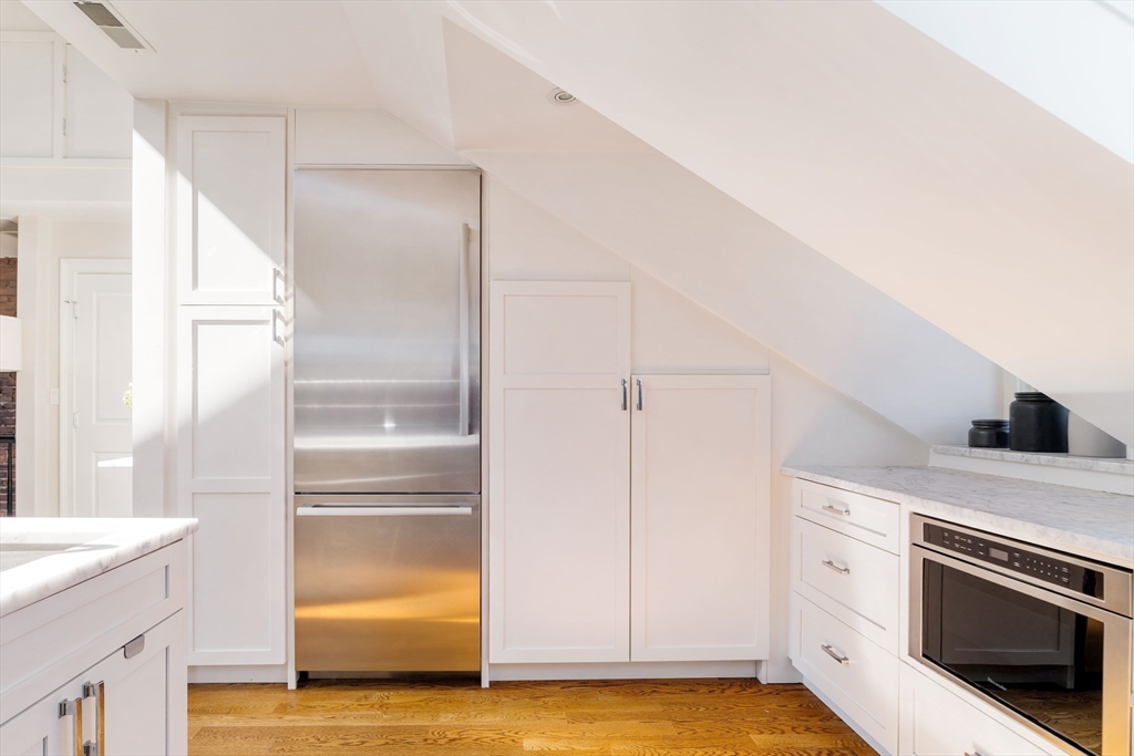 2 bed, 2 bath apartment for rent at 462 Shawmut Unit 2, South End — photo 10 of 24