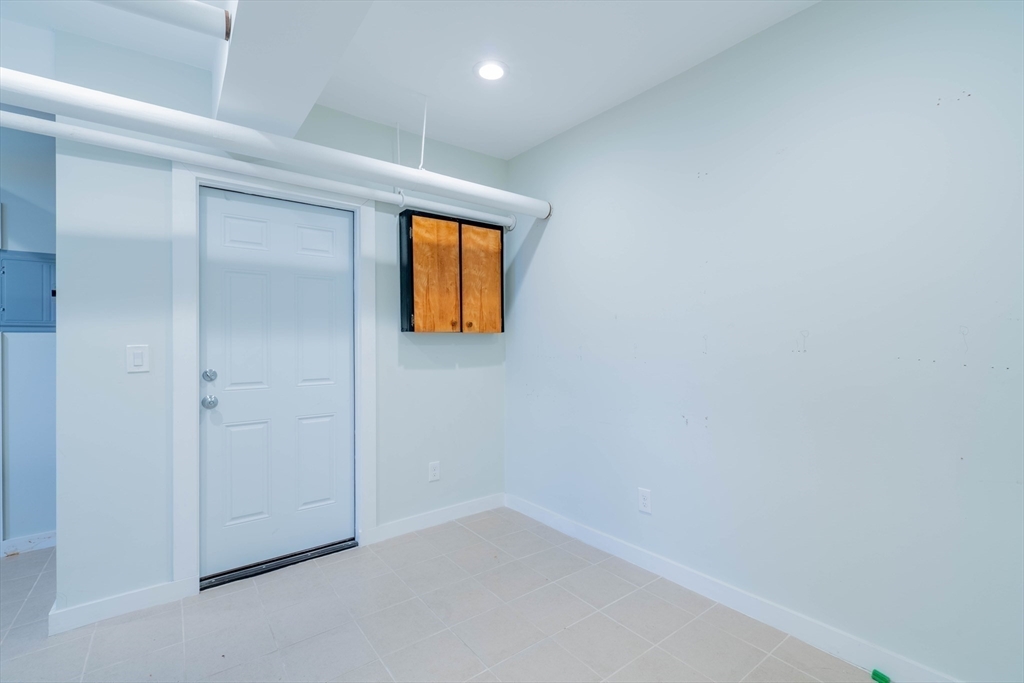 1 bed, 1 bath apartment for rent at 463 Broadway Unit 0, Medford — photo 7 of 9