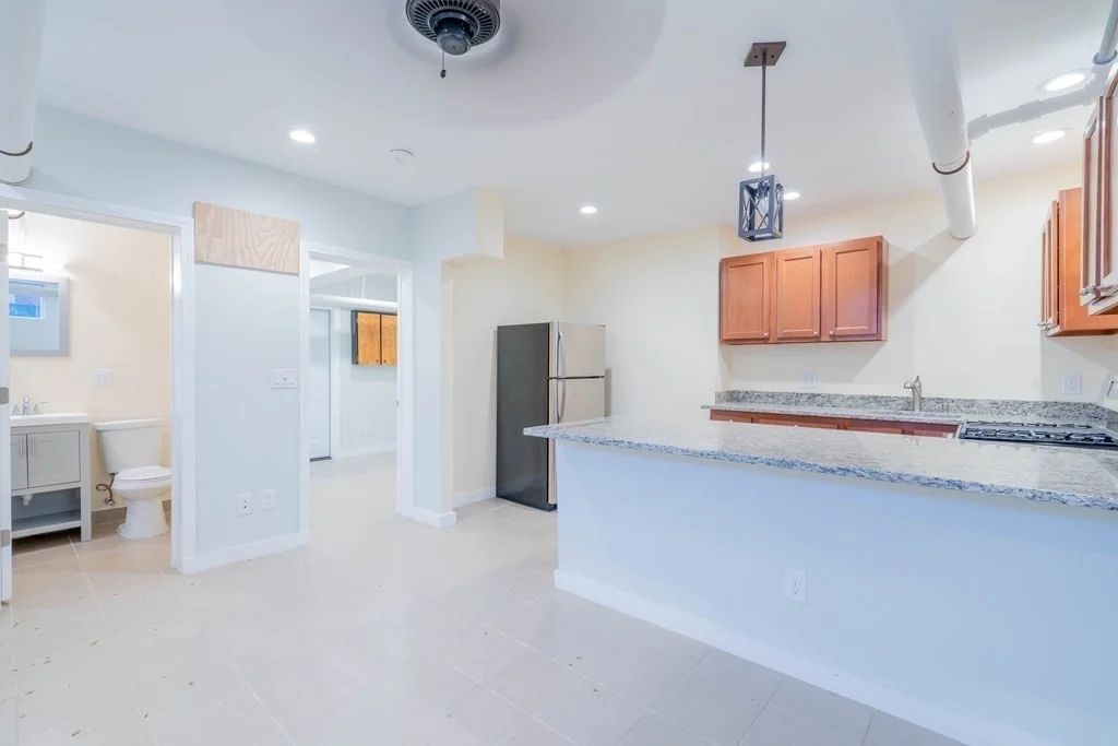 1 bed, 1 bath apartment for rent at 463 Broadway Unit 463, Medford — photo 5 of 10