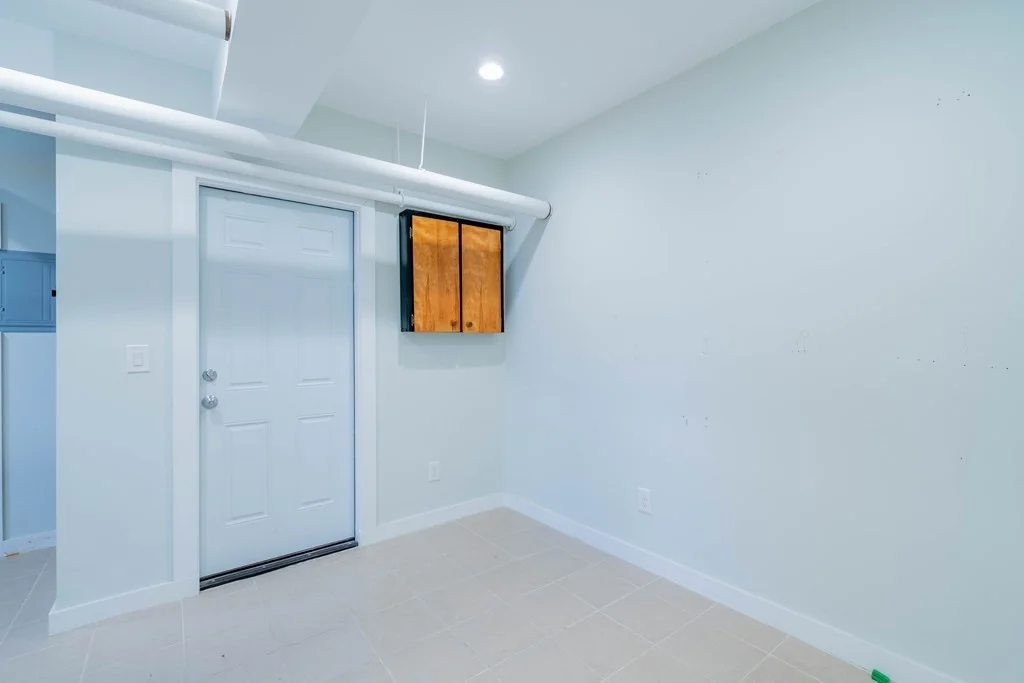 1 bed, 1 bath apartment for rent at 463 Broadway Unit 463, Medford — photo 6 of 10